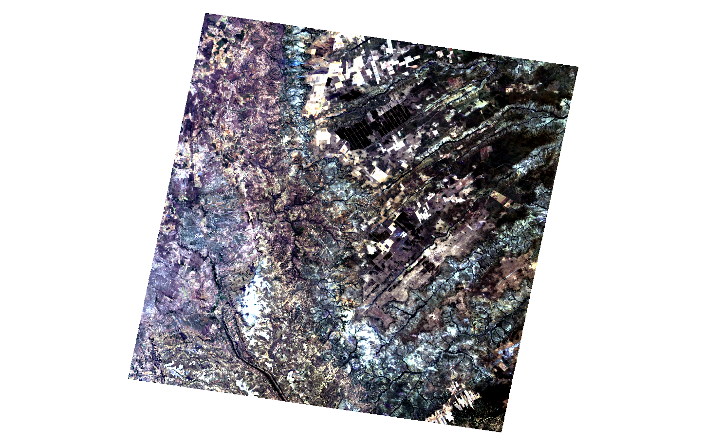 ../_images/landsat7-220070-20000726.png